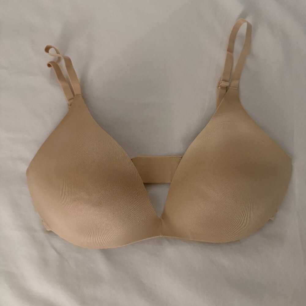 SKIMS- Wireless Form Super Push-Up Bra - Picture 2 of 4